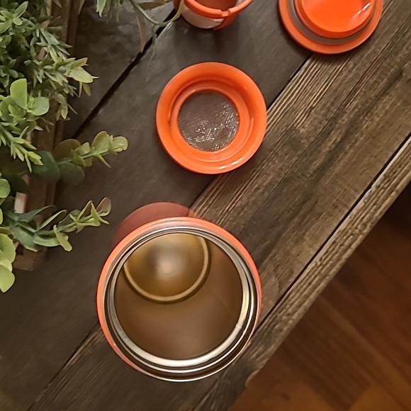 David's Tea travel mug - Picture 3 of 6